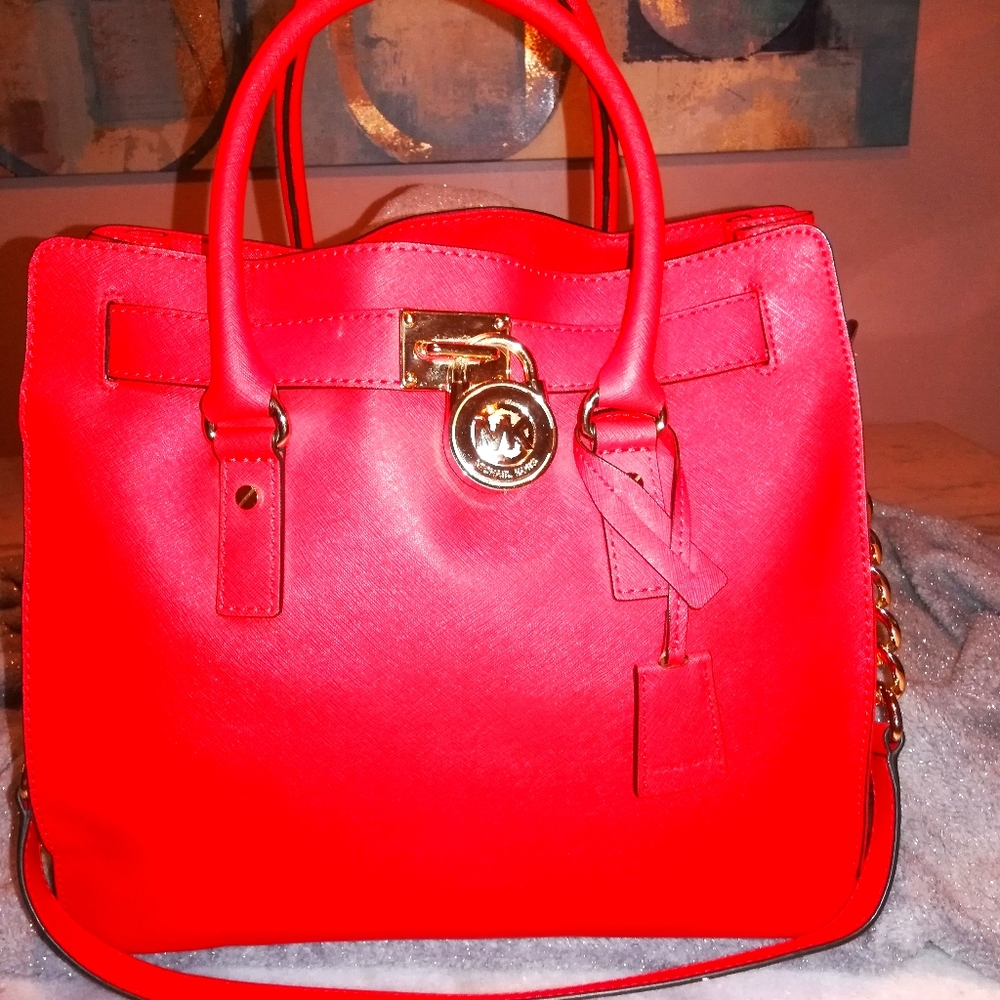 Michael Kors Classic Hamilton Purse